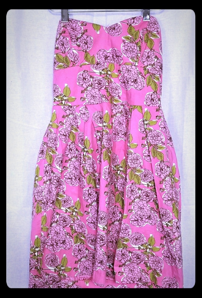 Vintage Inspired Strapless Dress
